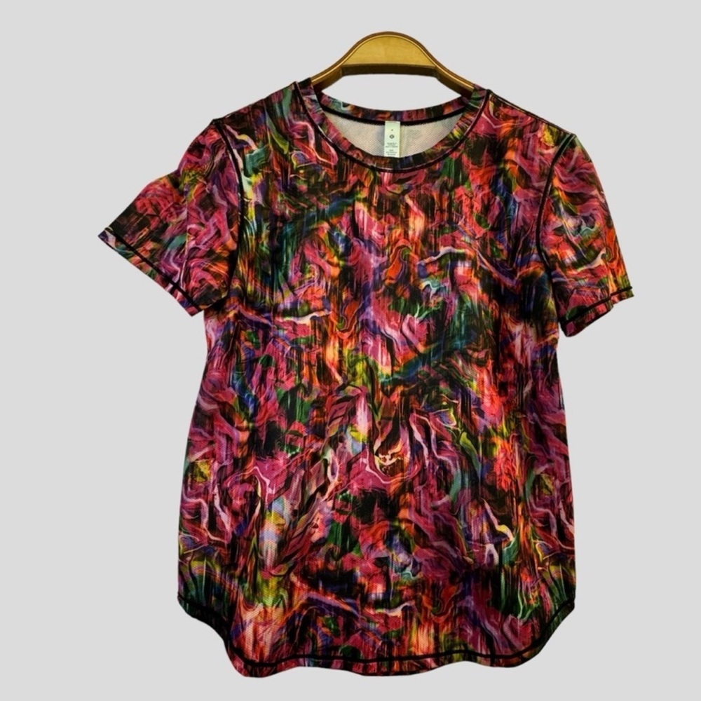 Lululemon Women’s Top Size 4 Multicoloured Short Sleeves